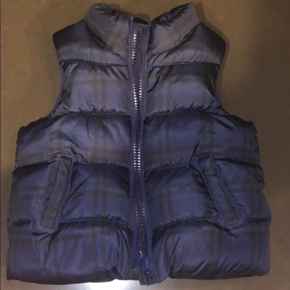 Old navy puffer fleece lined vest